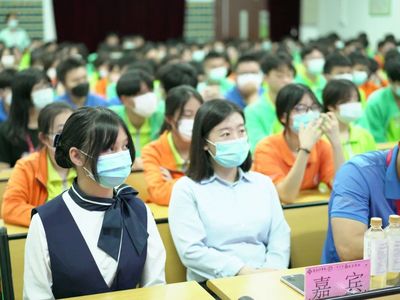 珠海一職實(shí)驗(yàn)學(xué)校職業(yè)教育活動(dòng)周圓滿結(jié)束,職教有你更精彩