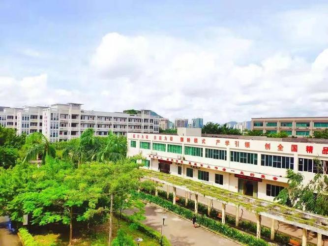 珠海一職實驗學(xué)校 感受獨(dú)特的職教魅力